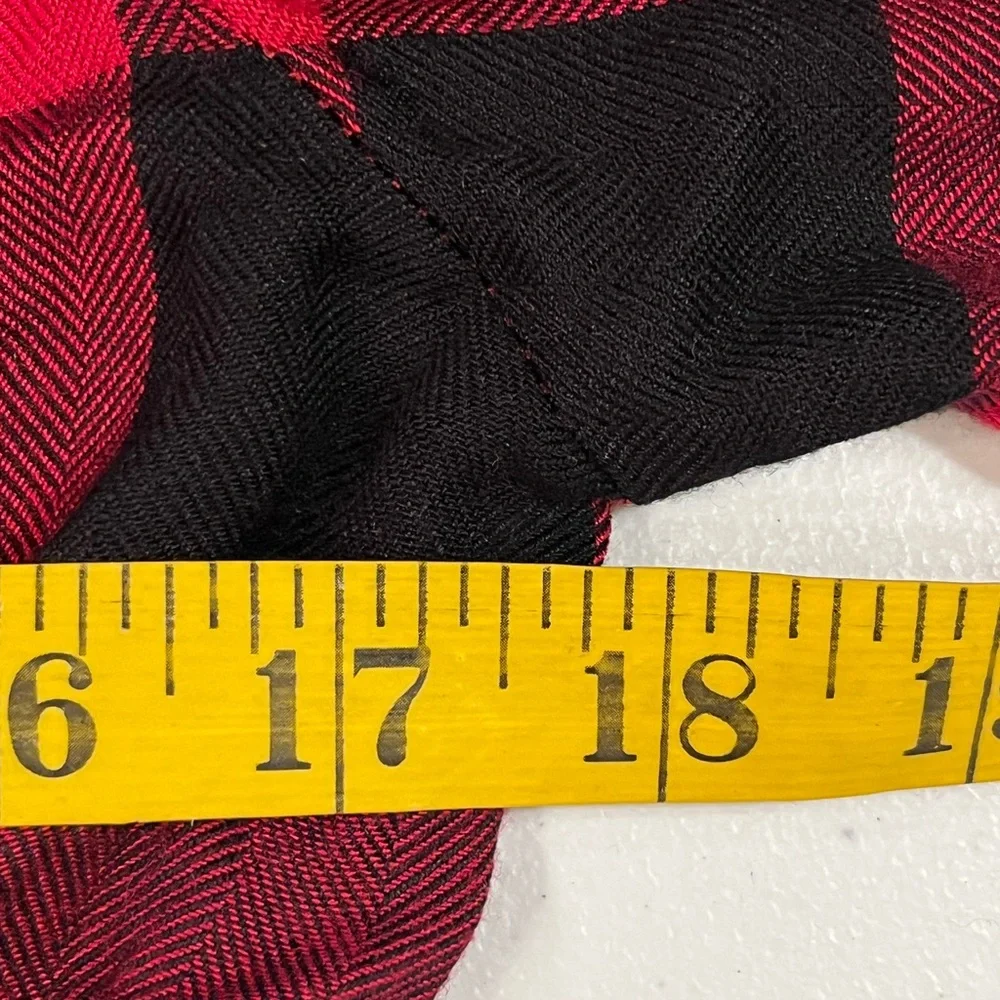 Sim & Sam Buffalo Plaid Red and Black Women's Top. Size large
